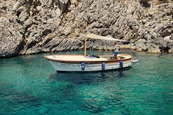 Private tour in a typical Capri boat - Stop-by-stop: White Grotta to Marina Grande Beach
