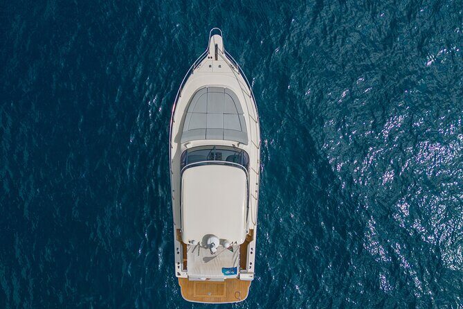 Private Tour to Capri and the Amalfi Coast by Speedboat - Grotta Verde: why you really need to see it from the sea