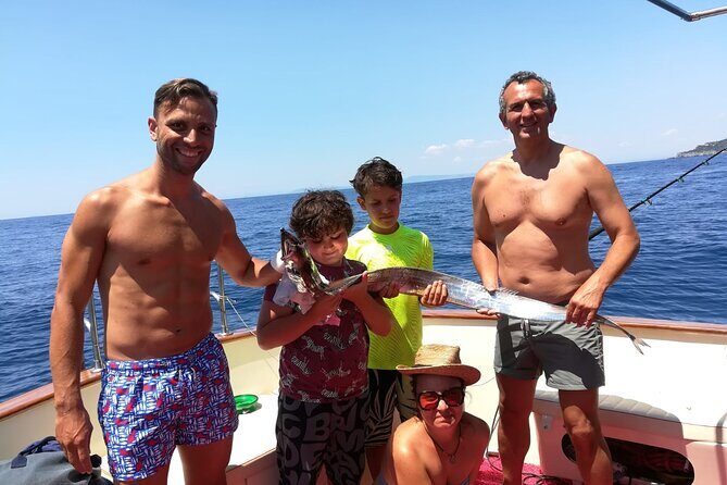 Private tour with fishing, tour of Capri and lunch on board - Punta Campanella fishing: the fun part you actually get time for