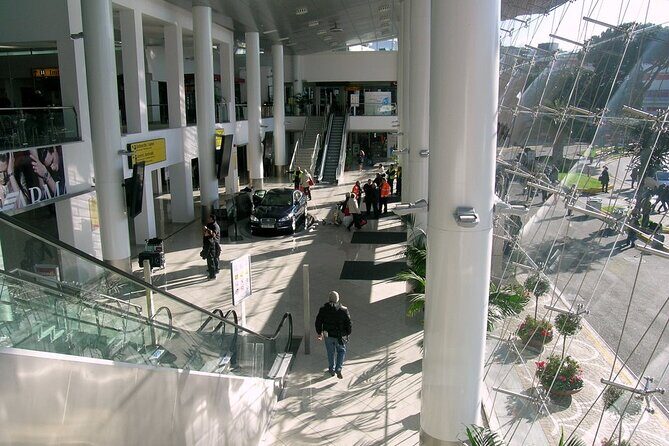 Private transfer from Naples/Salerno to Sorrento, or vice versa - The Best Use Cases: Who This Transfer Fits