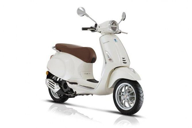Scooter Rental Vespa Primavera 125cc from Sorrento - Vespa Primavera 125cc From Sorrento: What You’re Really Getting