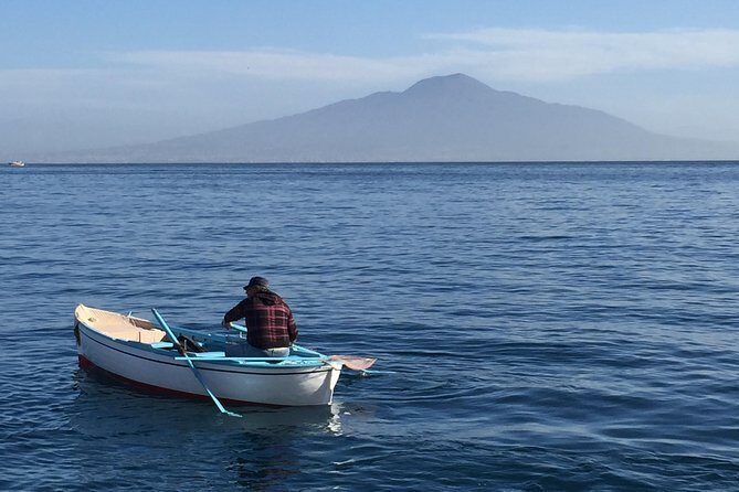 Secrets Walks of Sorrento with a Local - Marina Grande and the Sofia Loren connection in five minutes