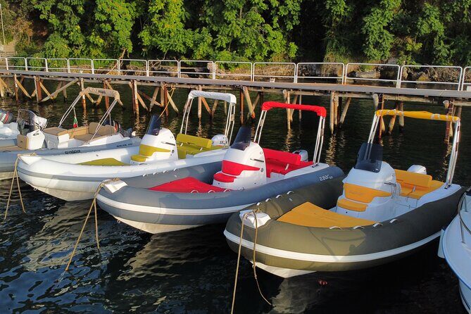 Self Drive Boat Hire - Morning setup in Sorrento: how you get ready to drive