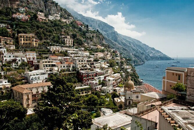 Self driven private audioguided Amalfi Coast Vespa Tour - The ride and the traffic reality check