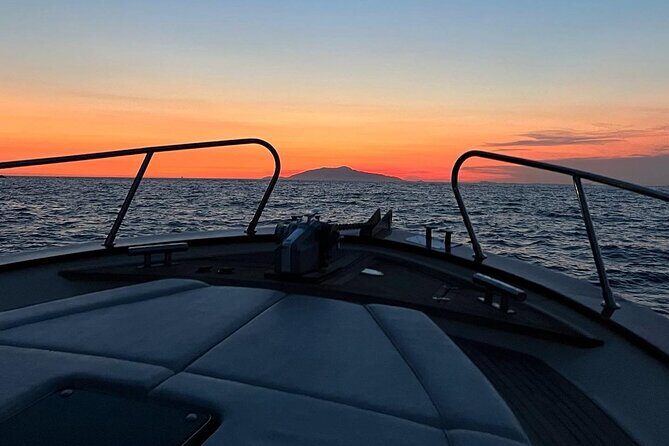 Shared Sunset Cruise from Positano with Drinks & Snacks 1.5-Hour - Drinks, snacks, and what the “light refreshments” really means