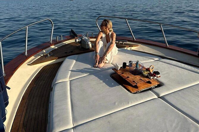 Shared Sunset Cruise from Positano with Drinks & Snacks 1.5-Hour - Snorkeling gear included, but swim plans can be flexible