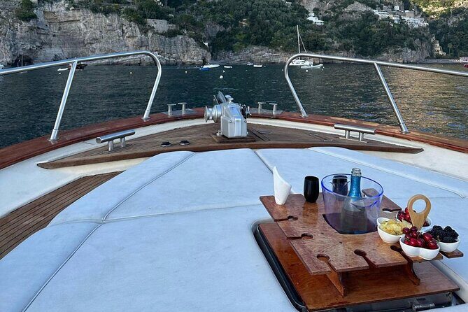 Shared Sunset Cruise from Positano with Drinks & Snacks 1.5-Hour - Photos on board: easier than you think