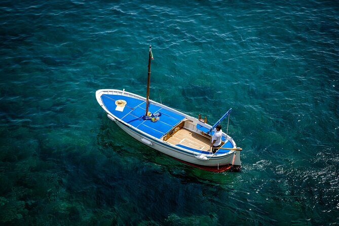 Simply Amalfi Coast Private Boat Tour con Giovanni - Fiordo di Furore: the photo stop that feels like a movie scene