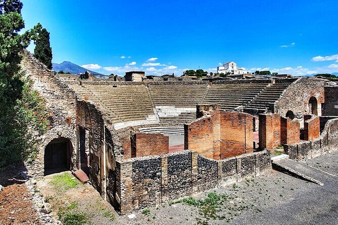 Skip the line Pompeii Guided Tour - Stop 1: Archaeological Park of Pompeii and the “how did this survive?” moment