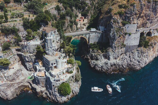 Small Group Amalfi Coast Boat Day Tour from Positano - Quick Takeaways