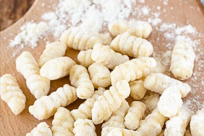 Small-Group Cooking Class in Positano: Gnocchi, Tiramisù & Drinks - Tiramisù class: dessert with a purpose