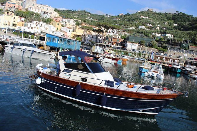 Small-group Positano Capri - Capri free time: how to use your 3 hours