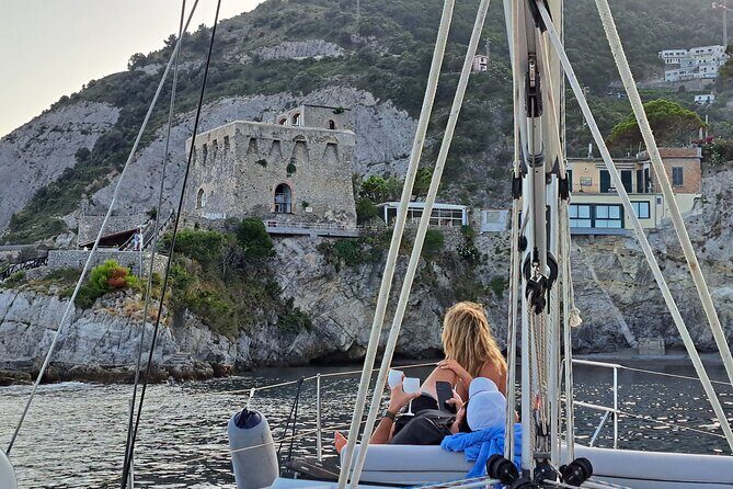 Small Group Sailing Tour in Amalfi Coast with Aperitif - Maiori Stop and Pandora’s Cave: First Blue-Water Hit