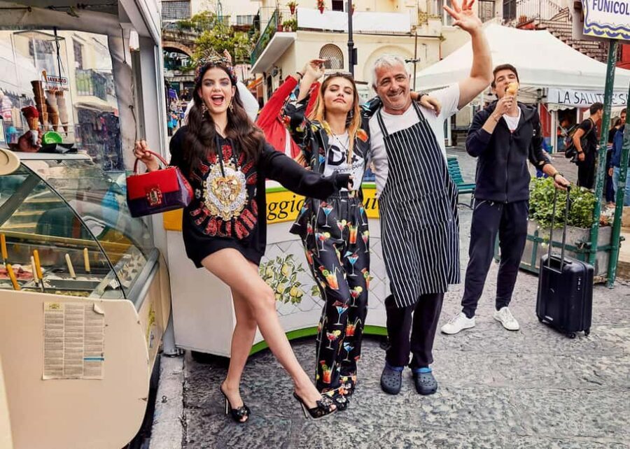 Sorrento: Art & Food Tour with Tastings - Meet in Piazza Tasso: where the lemon smell starts