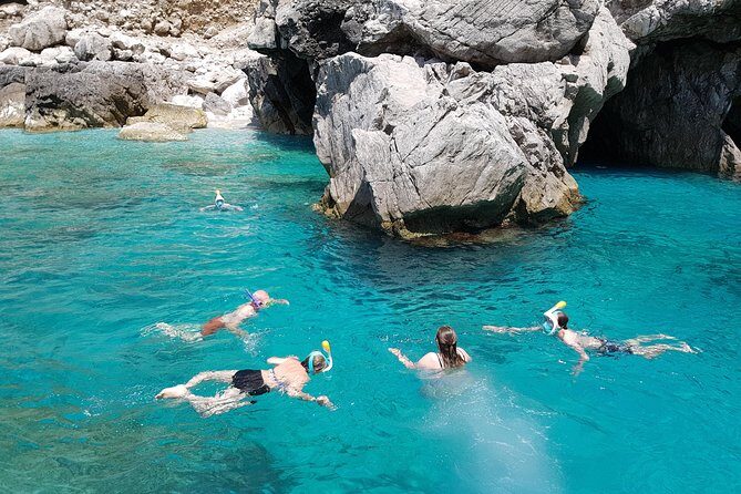 Sorrento: Exclusive Capri Private Boat Tour & Blue Grotto - Anacapri lighthouse, Grotta Verde, and classic coastline scenery