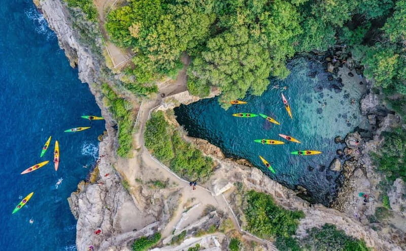 Sorrento: Guided Kayak Tour + Free 1h Paddleboarding - The Fast Paddle to Queen Giovanna’s Baths