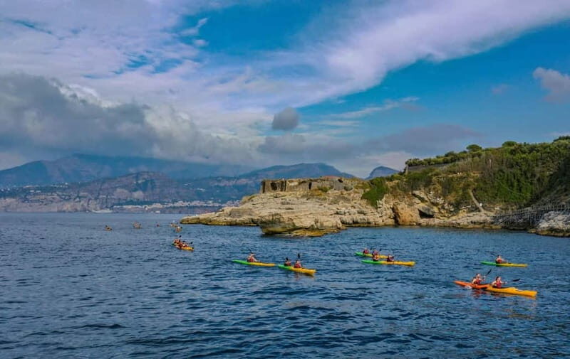 Sorrento: Guided Kayak Tour + Free 1h Paddleboarding - Returning to Shore: Smooth, Not Stressful