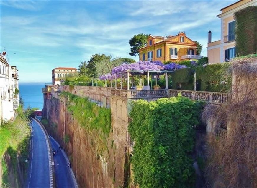 Sorrento: Guided Walking Tour & Limoncello Tasting - Key highlights to look for