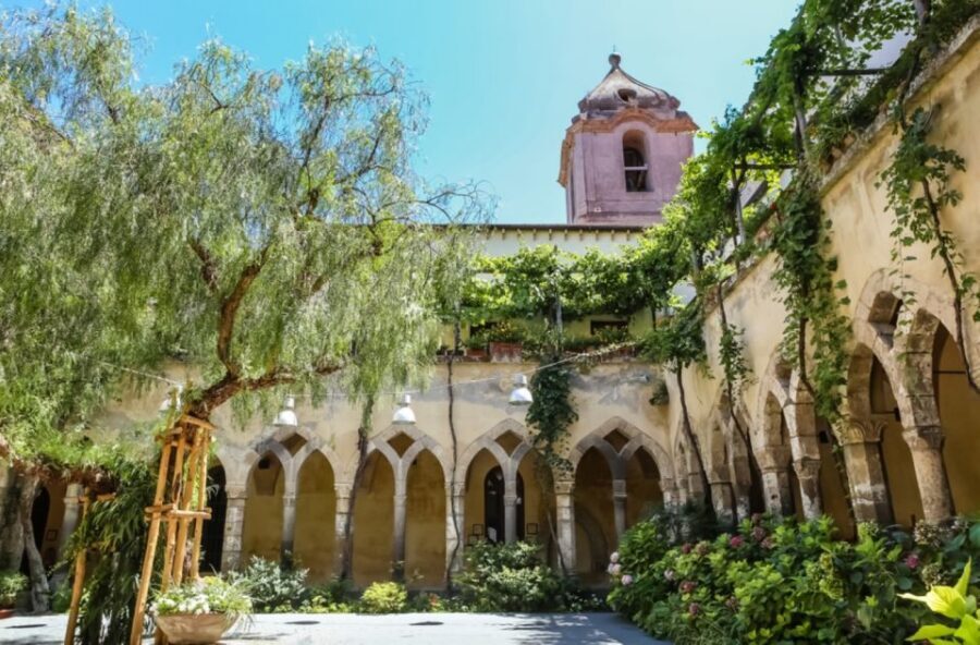 Sorrento: Guided Walking Tour & Limoncello Tasting - Vallone dei Mulini: mills, geography, and a valley with a story