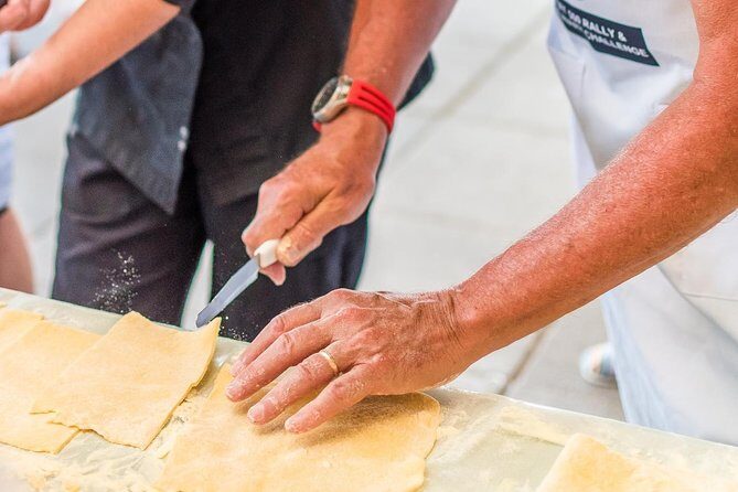 Sorrento: Hands-On Pasta, Tiramisu & Limoncello Fun Class - Limoncello making and tasting: learning the process, not just the drink