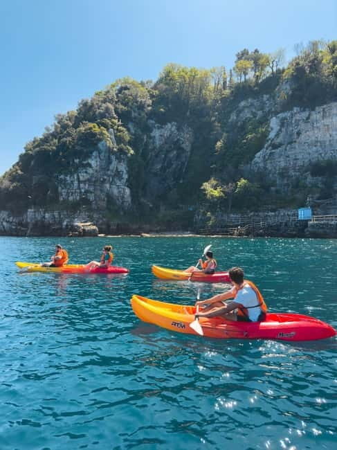Sorrento: kayak small group tour to Bagni Regina Giovanna - Via Marina Grande 110: the calm start before the water