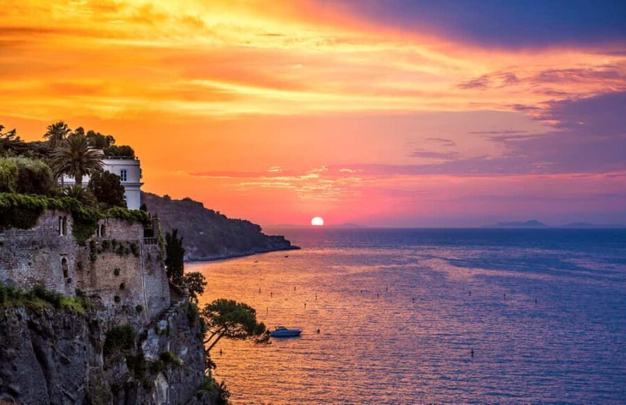 Sorrento: Night time Walking Tour & Limoncello Tasting - Key highlights I’d plan around