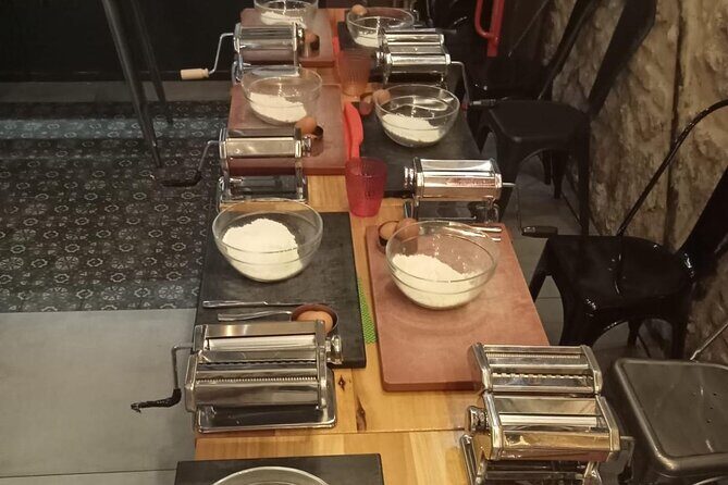 Sorrento: Pasta and Tiramisu Cooking Class with Lunch and Wine - The Class Flow: Apron On, Kitchen Steps, and Pasta Basics