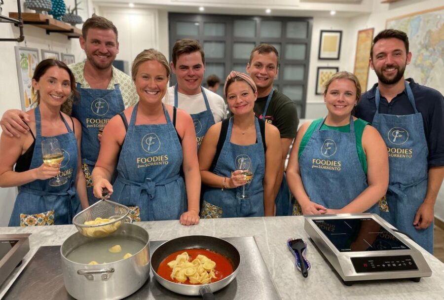 Sorrento: Pasta Masterclass with a Meal and Wine - The meal moment: wine, snacks, and limoncello