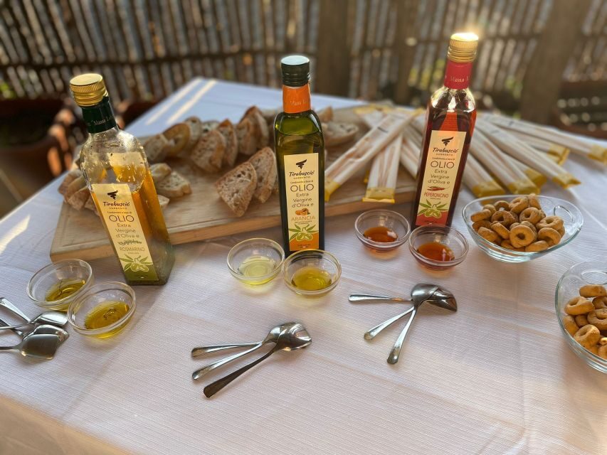 Sorrento: Pizza Making Class at Tirabusciò Cooking School - Welcome Tastings: Olive Oil, Fresh Mozzarella, and Red Wine