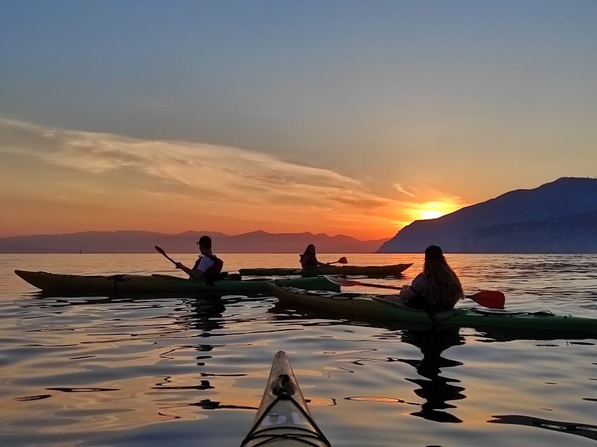 Sorrento: Premium Kayaking Experience with Swimming - Arriving at Marina Grande for a smooth start