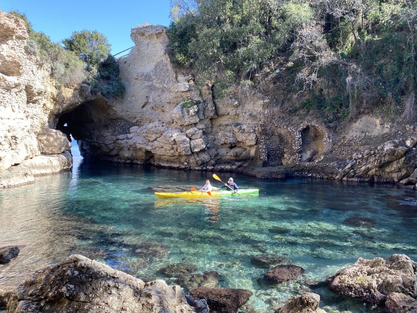 Sorrento: Premium Kayaking Experience with Swimming - How the kayaks feel: stable, guided, and doable