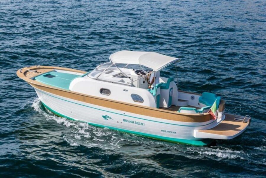 Sorrento: Private Capri Island Boat Tour with Blue Grotto - Sailing out: Roman villa ruins, Punta Campanella, and your first swim window