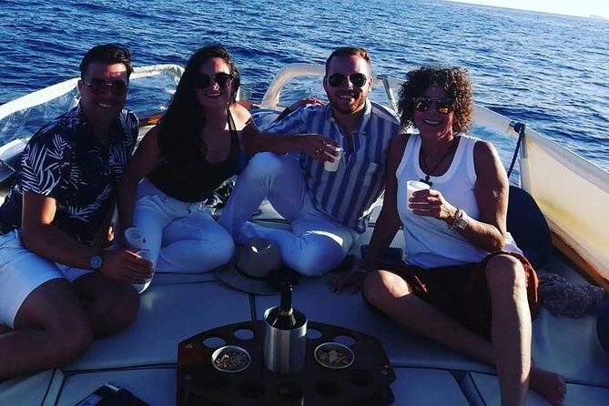 Sorrento Small Group Sunset Boat Experience - Drinks and snacks that make the cruise feel like a night out