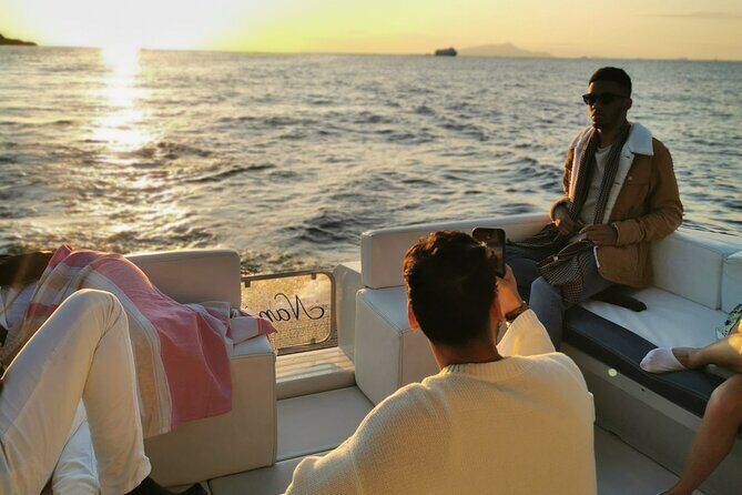 Sorrento Small Group Sunset Boat Experience - Boat size, group feel, and the value of a 30-person max