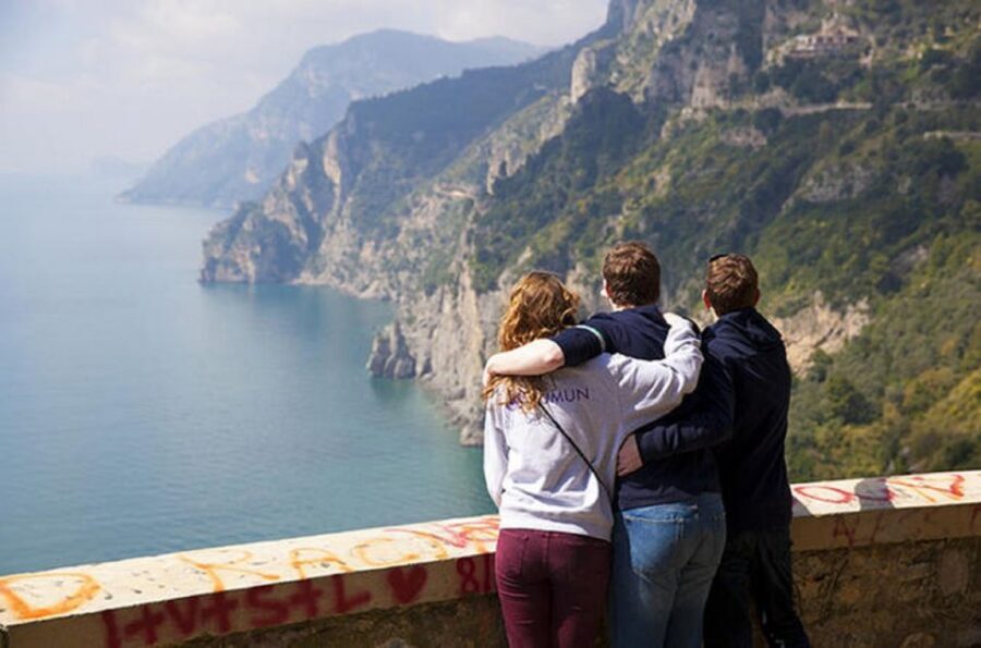 Sorrento: Small Group Tour to Positano, Amalfi and Ravello - Lunch in the Amalfi area: fuel without derailing the day