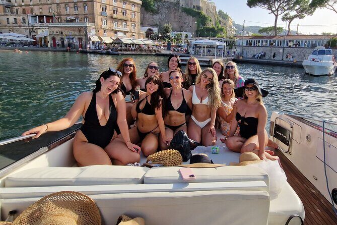 Sorrento Sunset Aperitif Cruise: Sip, Sail & Soak in the Views - Why this Sorrento sunset aperitif cruise feels worth it