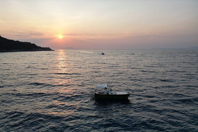 Sorrento Sunset Experience With Prosecco, Limoncello and Snacks - The main Sorrento Coast stretch: aperitivo, music, and slow sunset time