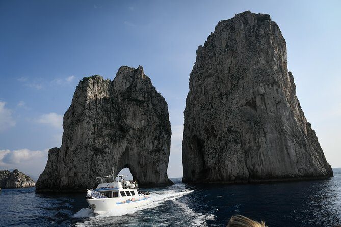 Sorrento to Capri and back: Minicruise Daily Return Ticket - Dealing With Real-World Dock Issues (So Your Day Stays Smooth)