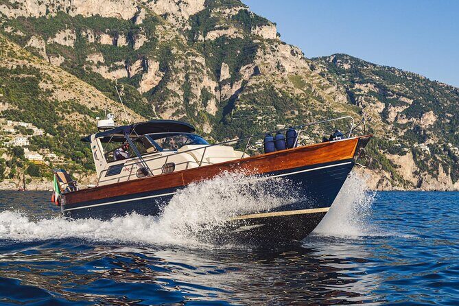 Sorrento to Capri Private Boat Experience on a Gozzo Apreamare 10 - A Gozzo Apreamare 10 Day From Sorrento to Capri
