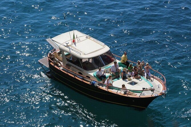 Sorrento to Capri: Small Group Boat Tour with Blue Grotto - Marina Grande Free Time: Use It Wisely for a Capri Day
