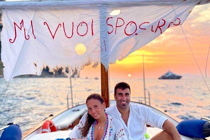 Sunset & Aperitif Boat tour - Aperitif onboard: Prosecco or wine with your views