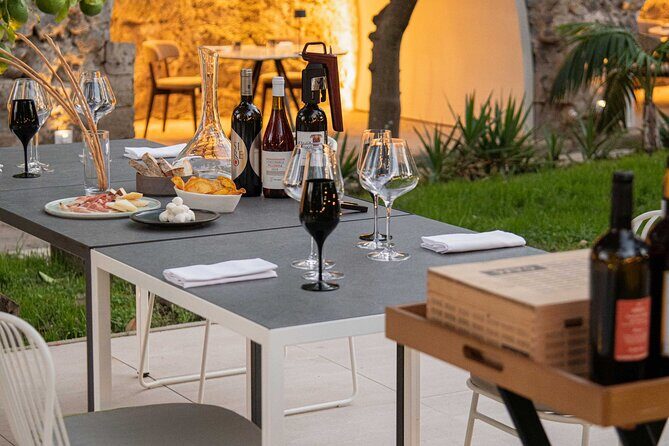 Tasting of 5 Wines with Typical Products in Sorrento - A citrus grove tasting that starts by Piazza Tasso