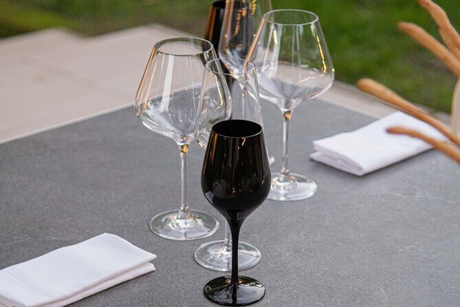 Tasting of 5 Wines with Typical Products in Sorrento - Who should book this Sorrento wine tasting