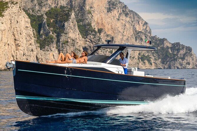 The 2 South gems: Capri and Positano Day Cruise - Positano for two hours: how to make your time count