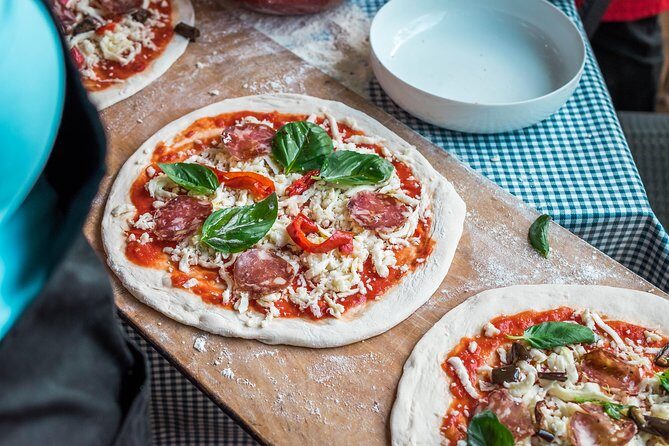 Toss, Bake, Cheers! - Sorrento Pizza Making Class with Wine - Who Should Book This Pizza Making Class