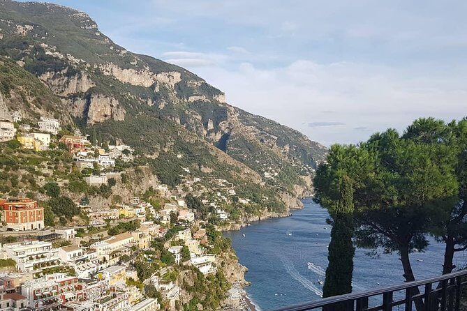 Transfer From Naples airport or station to Positano and vice versa - Naples to Positano: what this transfer is really about