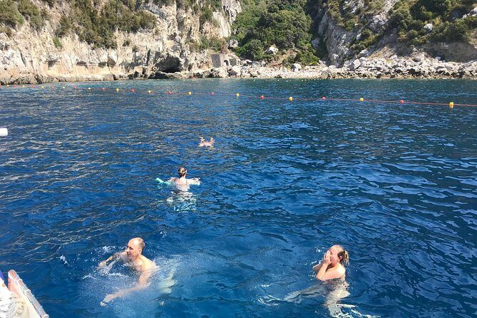 Visit Costiera Sorrento Coast Between history and legend - Comfort and safety: choppy water happens on a coast boat