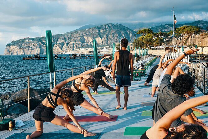 Yoga Experience - Sorrento - Mats, mat placement, and the reality of practicing by the sea